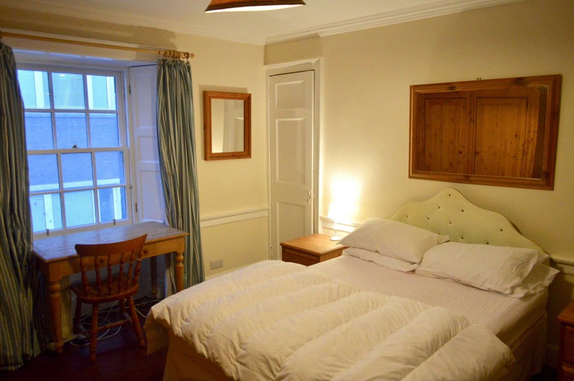 Central 1 Bedroom Apartment Sleeps 2 Edinburgh Exterior photo
